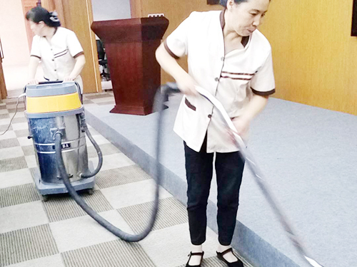 地板養護：地熱地板鋪裝、保養中常見的問題